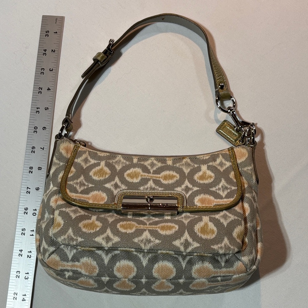 Coach Kristin IKAT Hobo Handbag Purse Grey Shimmer EUC - Picture 5 of 14